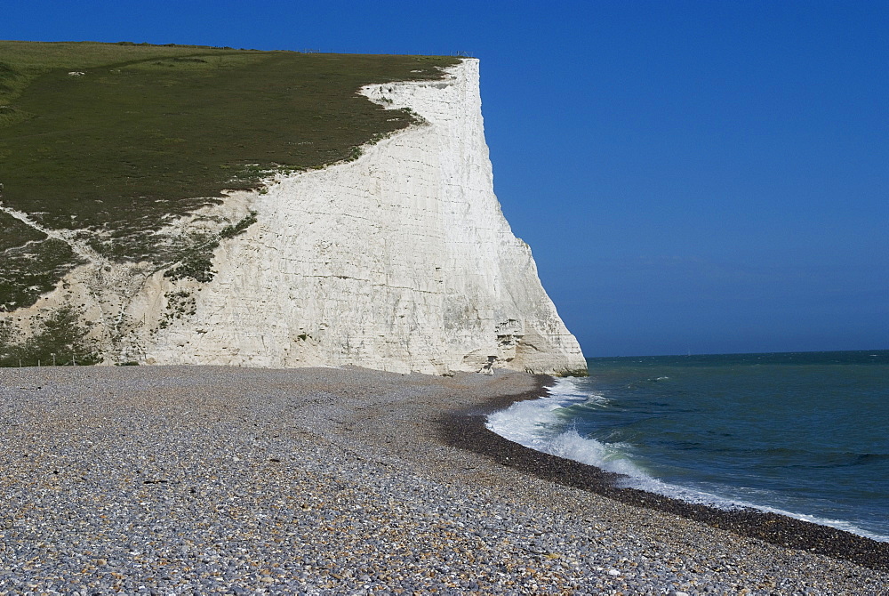 Beach and chalk cliff at Seven Sisters, Sussex, England, United Kingdom, Europe