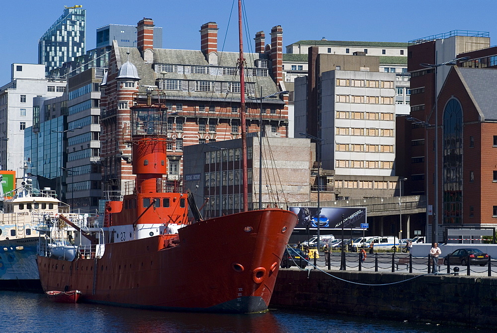 Lightship in the harbour near Albert Dock, Liverpool, Merseyside, England, United Kingdom, Europe