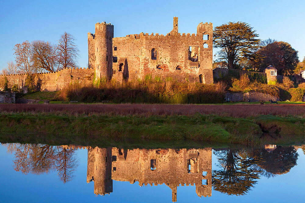 Laugharne Castle, Carmarthenshire, Wales, United Kingdom, Europe