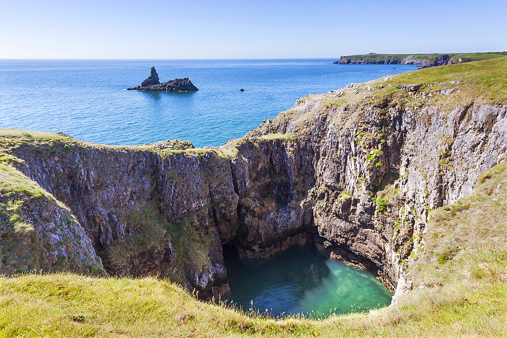 Church Rock, Bosherton, Pembrokeshire, Wales, United Kingdom, Europe