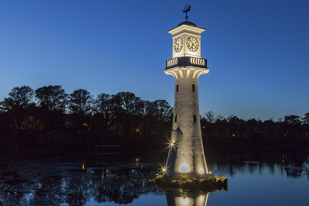 Roath Park Lighthouse, Cardiff, South Wales, Wales, United Kingdom, Europe