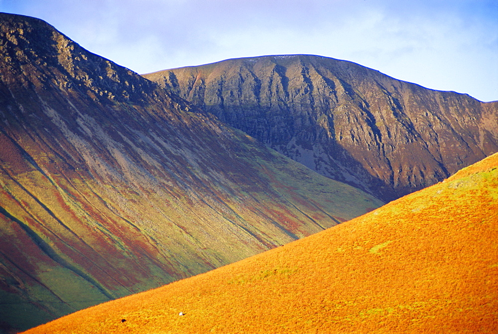 Not Rigg and Crag Hill, Newlands Valley, Lake District, Cumbria, England, UK 