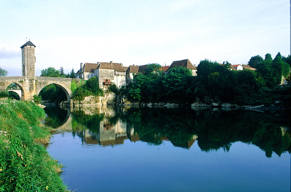 France, Bearn, Pyreneesatlantiques, Orthez, The Stone Bridge And River At Dusk