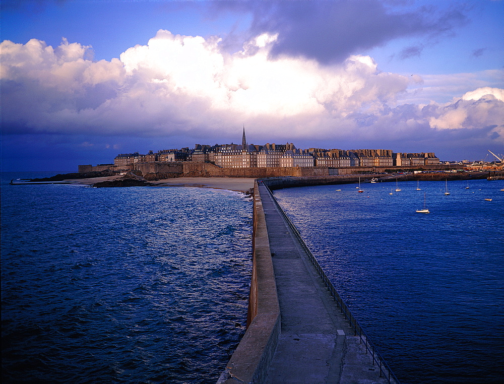 France, Brittany, Illeetvilaine(35), Saintmalo, The City And Ramparts, The Breakwater At Fore