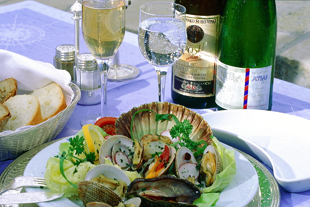 Croatia, Dalmatia, Dalmatian Coast, Fortified City Of Dubrovnik, Local Seafood Plate