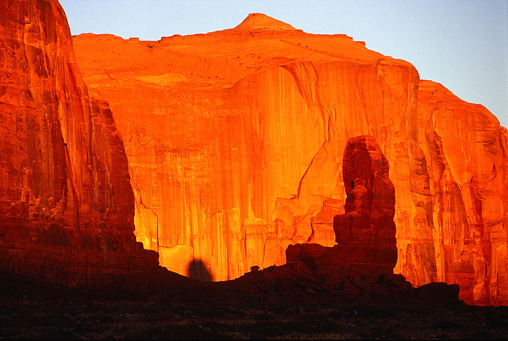 Usa, South West, Arizona & Utah, Navajo Reservation Of Monument Valley, Red Rocks Peaks (Mesas) At Sunset, 