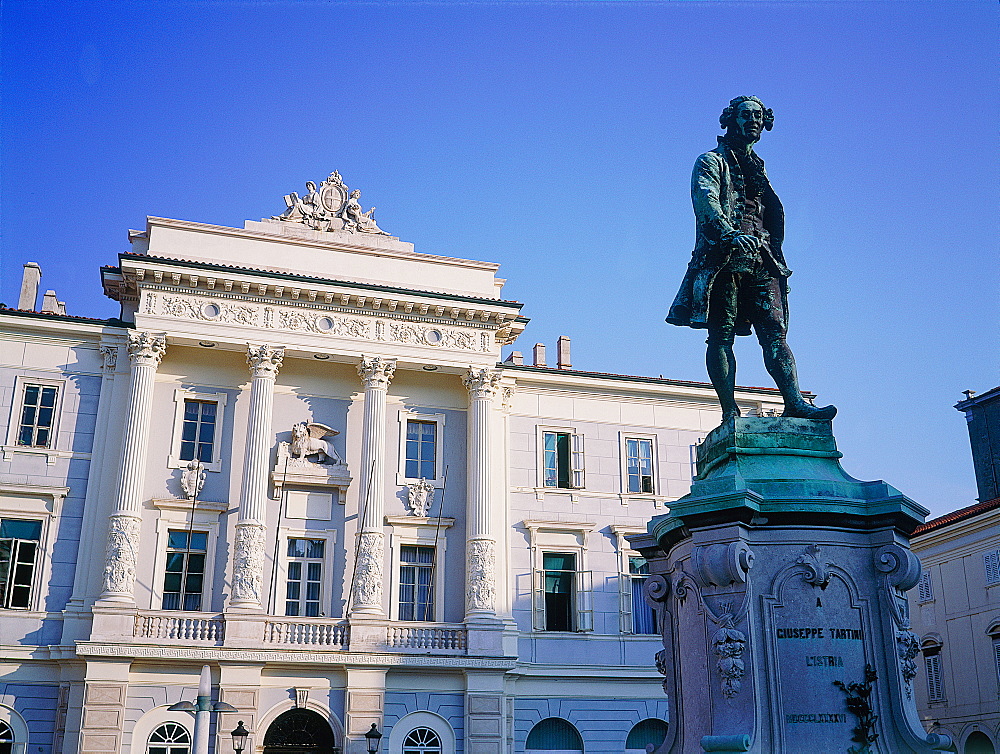 Slovenia, Istria On Adriatic Coast, Piran, The Classical Style City Hall Facade With A Venetian Lion, Monument To Composer Tartini