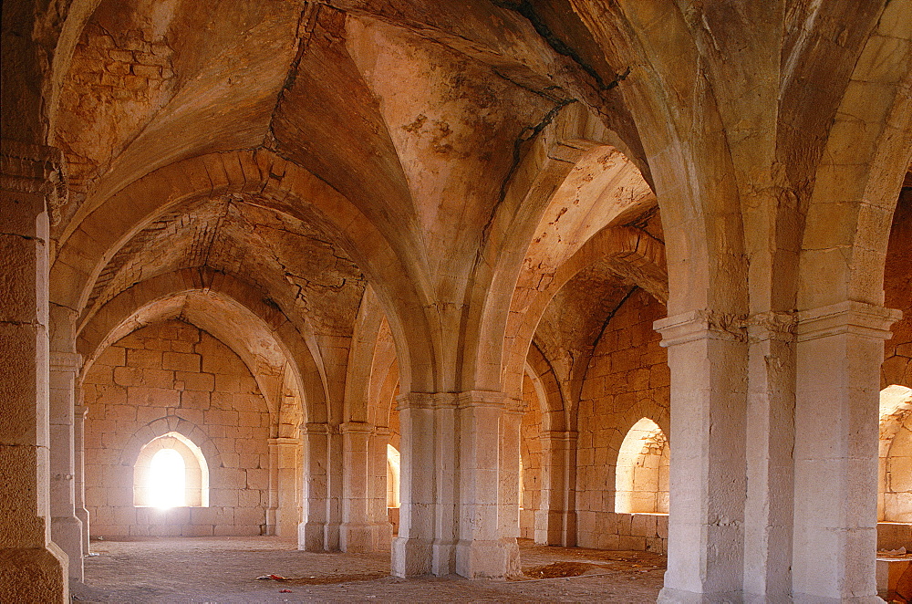 Syria, 30 Km East Of Tartus In The Mountain, The Town Is Dominated By A Heavy Stone Donjon Built By The French Crusaders At The End Of Xii Th Century And Known As Chastel Blanc, Interior View Of The Last Floor Vaulted Room