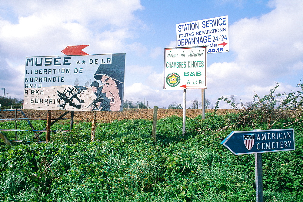 France, Normandy, Calvados (14), Differents Signs (Roads And Ad) By A Crossroads