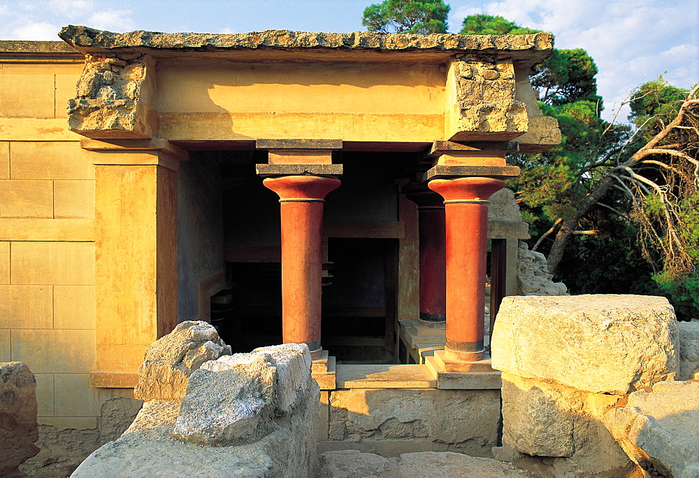 Creta, Knossos, Palace Ruins, Greece