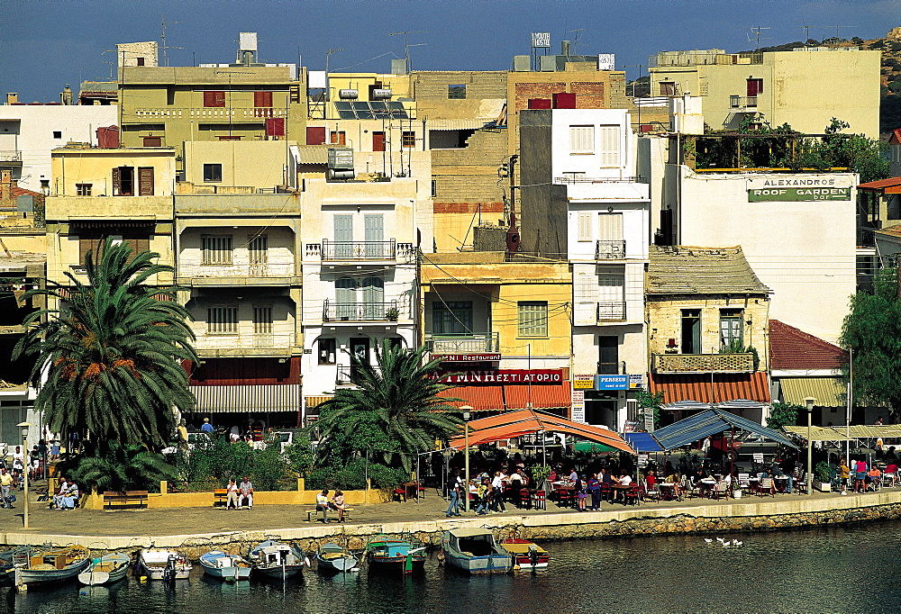 Creta, Hagios Nikolaos Harbour, Greece