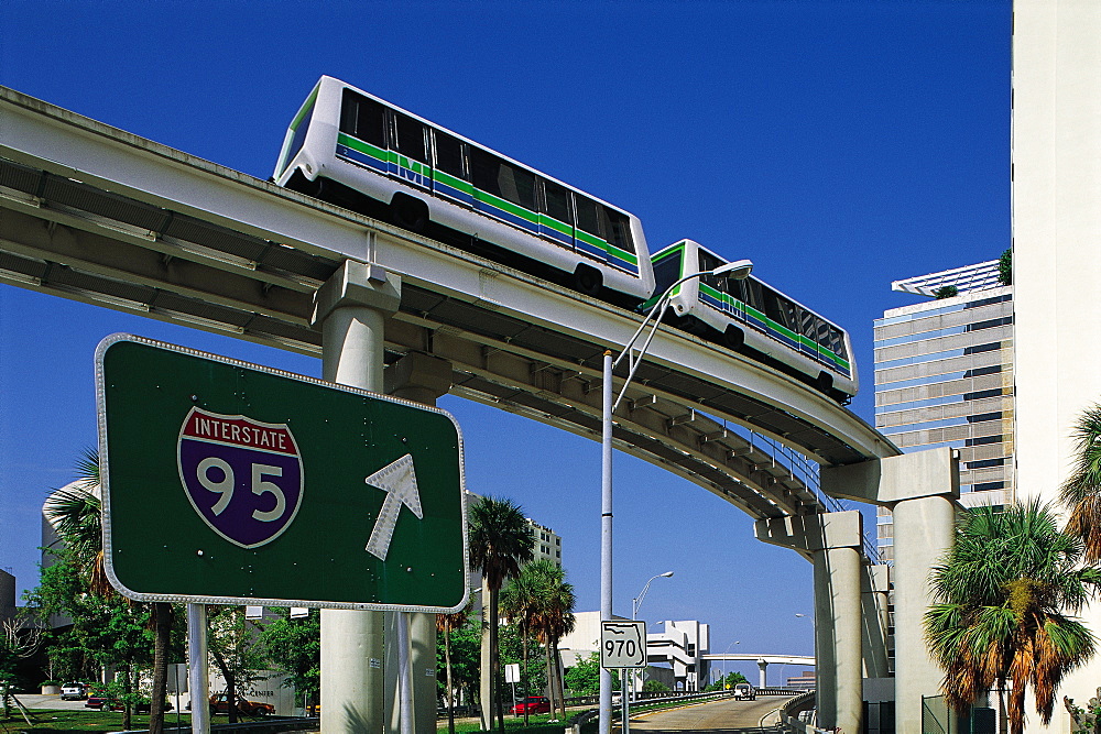 Metrorail, Miami, Florida, Usa