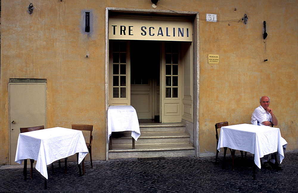 Italy, Rome, Piazza Navona, Famous Restaurant Tre Scalini Off Duty