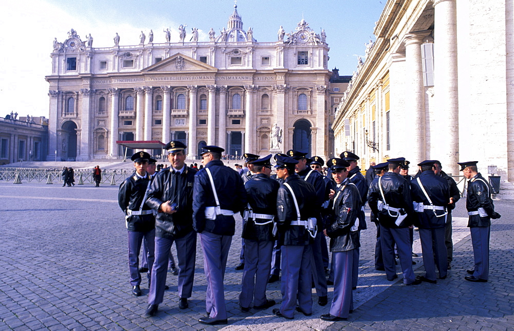 Italy, Rome, Vatican, St. Peterõs Square, Cluster Of Policemen Before Pope's Sunday Blessing