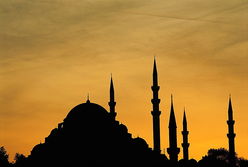 Turkey, Istanbul, Blue Mosque At Dusk