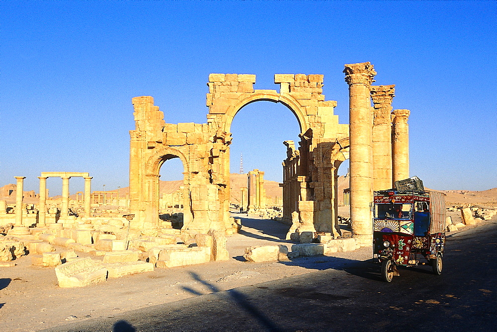 Syria, West Desert, Ruins Of The Ancient City Of Palmyra, Gate Of Roman Cardo 