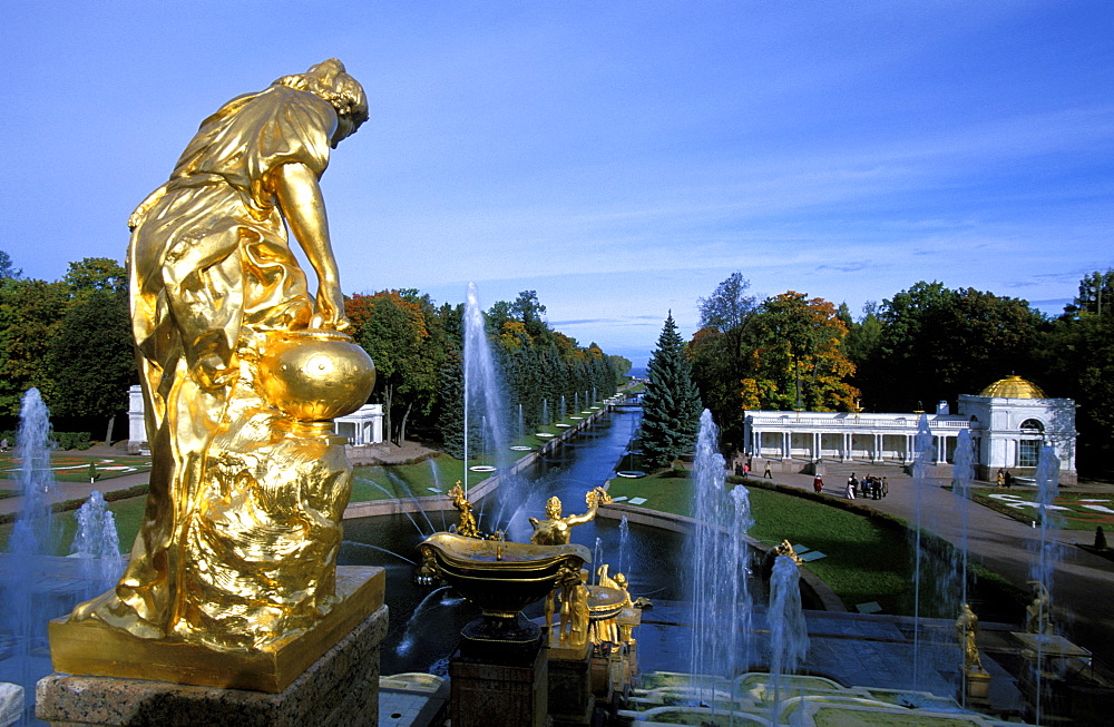 Russia, Saint Petersburg, Peterhof (Petrovorets) Castle And Park, Perspective On The Canal To Baltic Sea, Waterworks Cascade And Golden Statues At Fore 