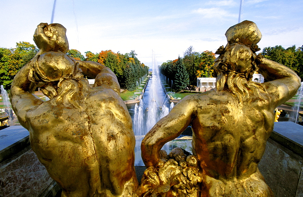 Russia, Saint Petersburg, Peterhof (Petrovorets) Castle And Park, Perspective On The Canal To Baltic Sea, Goldened Statues At Fore 