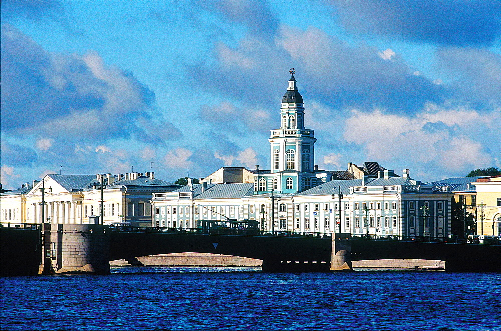 Russia, St-Petersburg, Baroque Style Building On The River Neva Bank