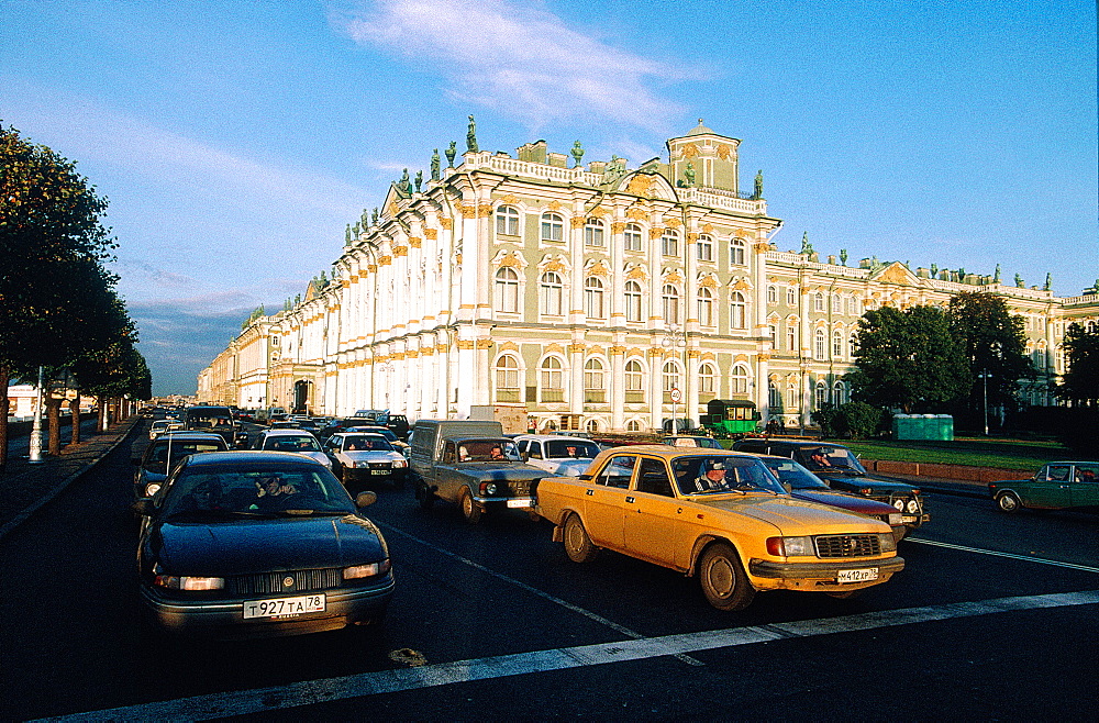 Russia, St-Petersburg, The Traffic On River Neva Boulevard At Winter Palace