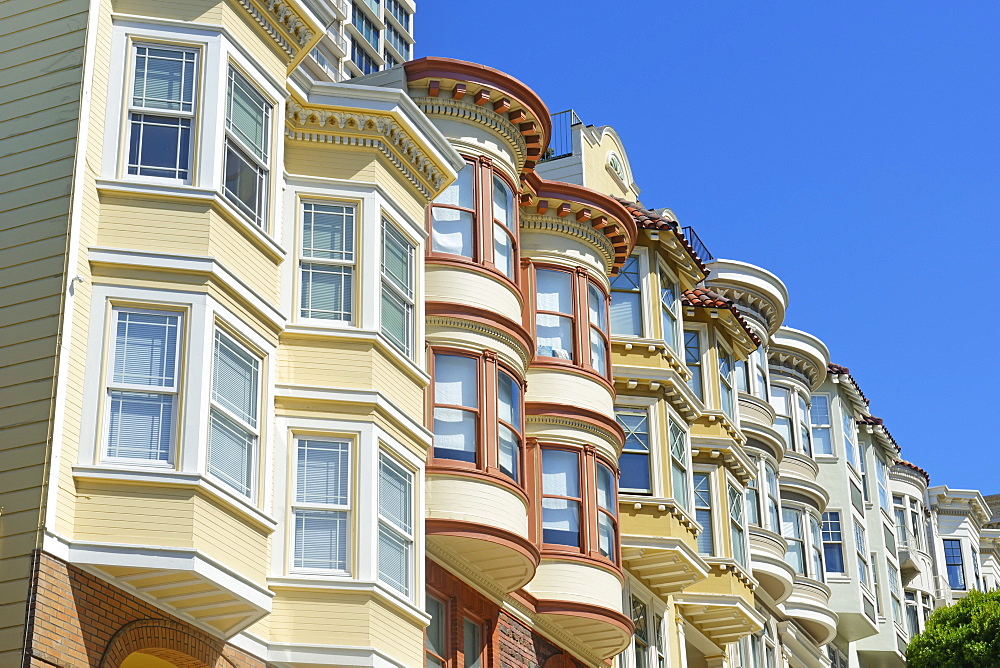 Victorian houses, Russian Hill district, San Francisco, California, United States of America, North America