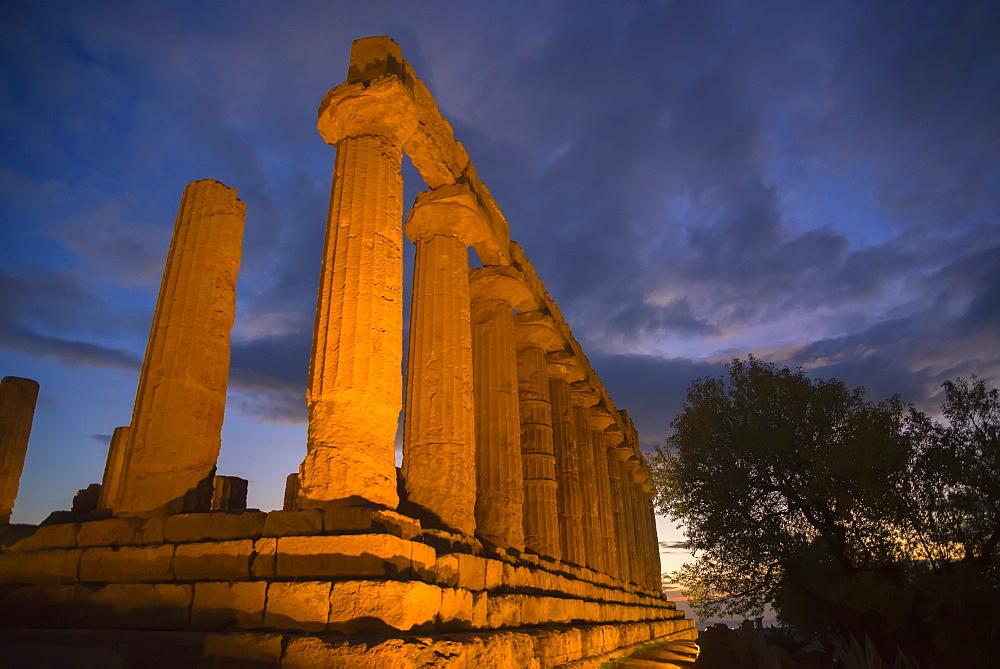 Temple of Juno, Valley of the Temples, Agrigento, UNESCO World Heritage Site, Sicily, Italy, Europe