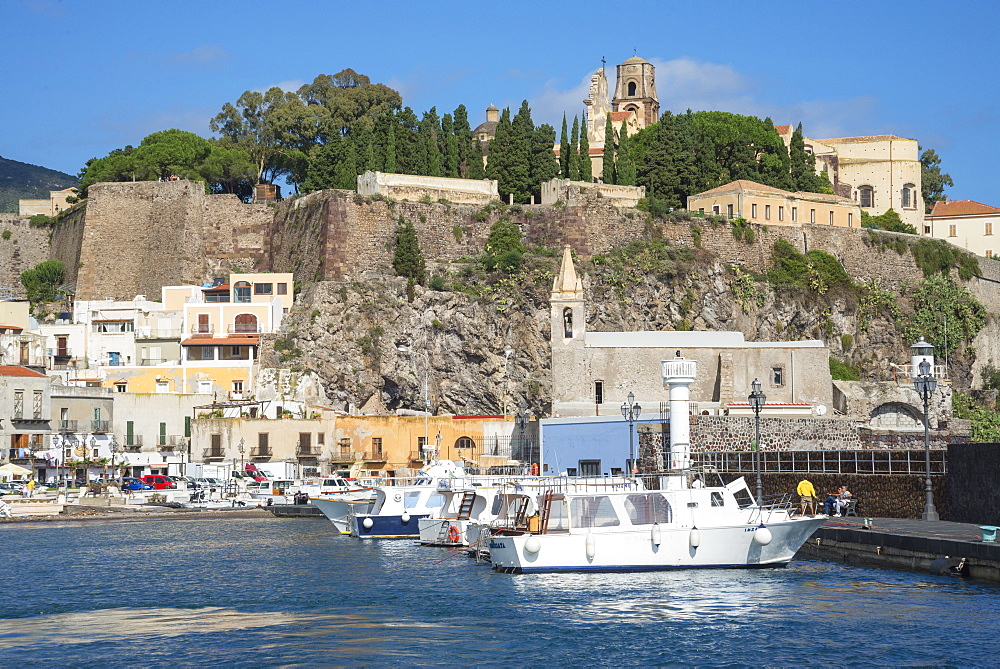 Marina Corta harbor, Lipari Town, Lipari Island, Aeolian Islands, UNESCO World Heritage Site, Sicily, Italy, Mediterranean, Europe