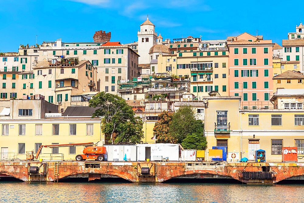 Historic district and harbour view, Genoa, Liguria, Italy, Europe