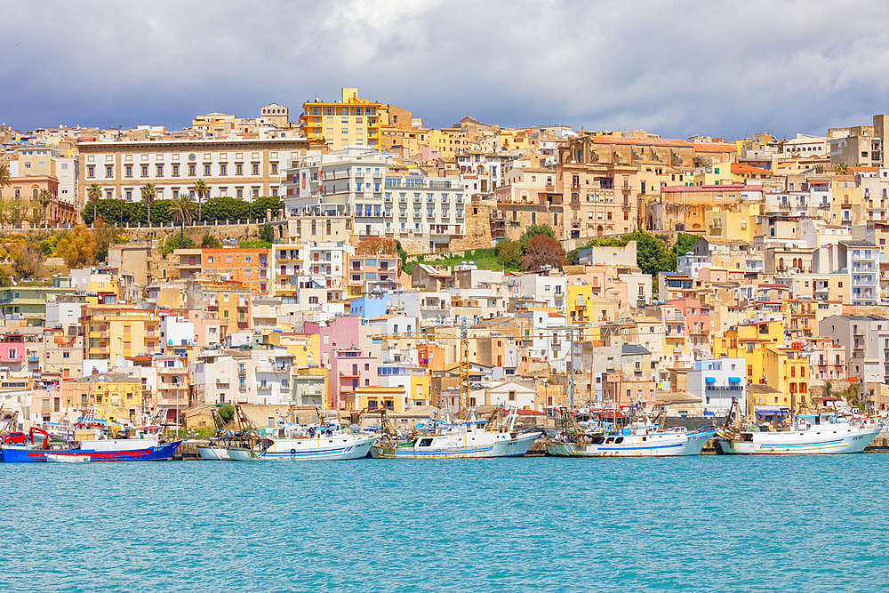 Sciacca harbour, Sciacca, Agrigento district, Sicily, Italy, Mediterranean, Europe