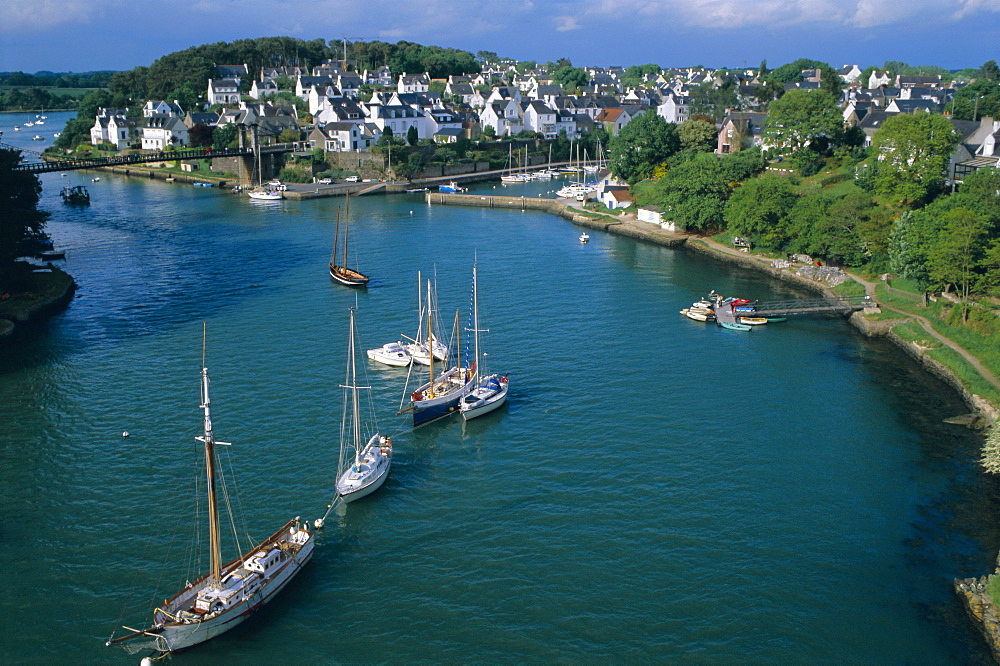 Port of Le Bono, Golfe du Morbihan (Gulf of Morbihan), Brittany, France, Europe