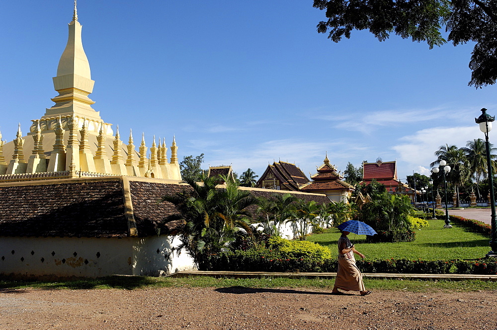 That Luang Stupa, built in 1566 by King Setthathirat, Vientiane, Laos, Indochina, Southeast Asia, Asia