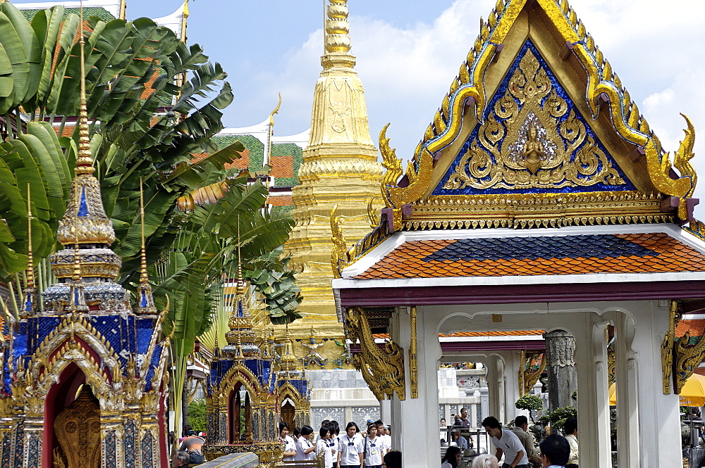 The Temple of the Emerald Buddha, Grand Palace, Bangkok, Thailand, Southeast Asia, Asia