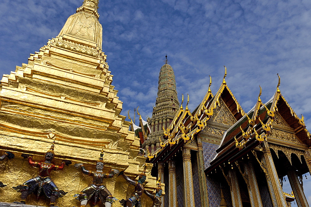 The Temple of the Emerald Buddha, Grand Palace, Bangkok, Thailand, Southeast Asia, Asia