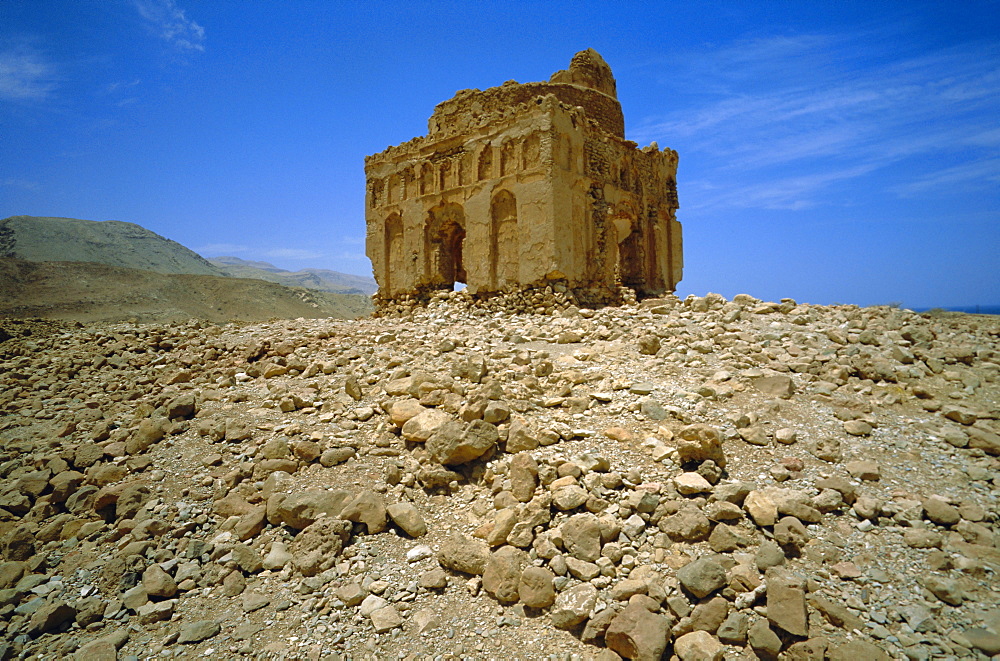 Bibi Myriam Sanctuary, site of the ancient town of Qalhat, Oman, Middle East