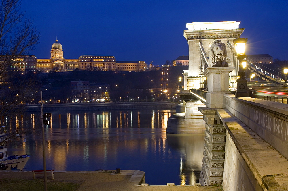 Chain Bridge over the river Danube, Embankment buildings, Budapest, Hungary, Europe