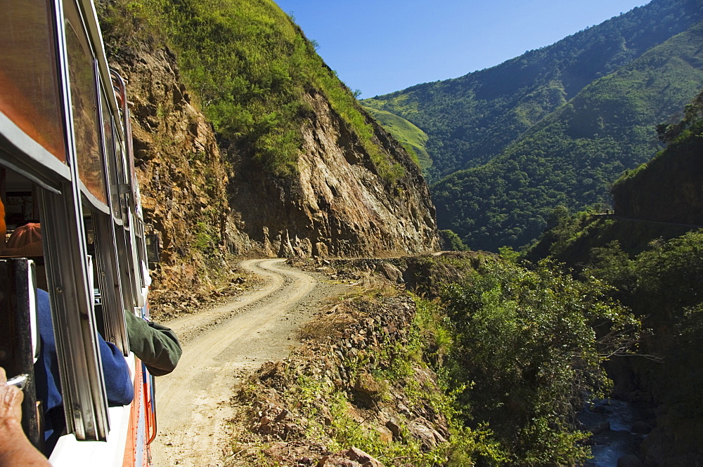 Passengers on bus journey into Mountains of Kalinga, The Cordillera Mountains, Mountain Province, Luzon, Philippines, Southeast Asia, Asia