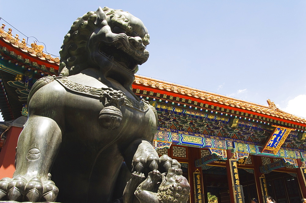 A mythical lion statue at Yihe Yuan (The Summer Palace), UNESCO World Heritage Site, Beijing, China, Asia