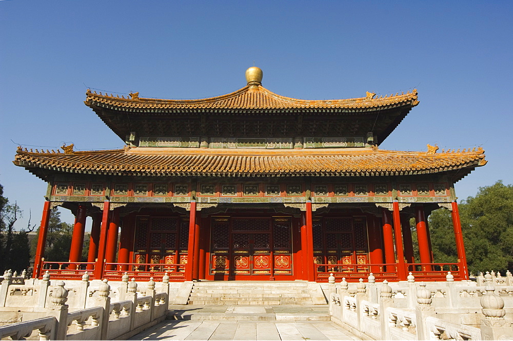 Confucius Temple Imperial College built in 1306 by the grandson of Kublai Khan and administered the official Confucian examination system, Beijing, China, Asia