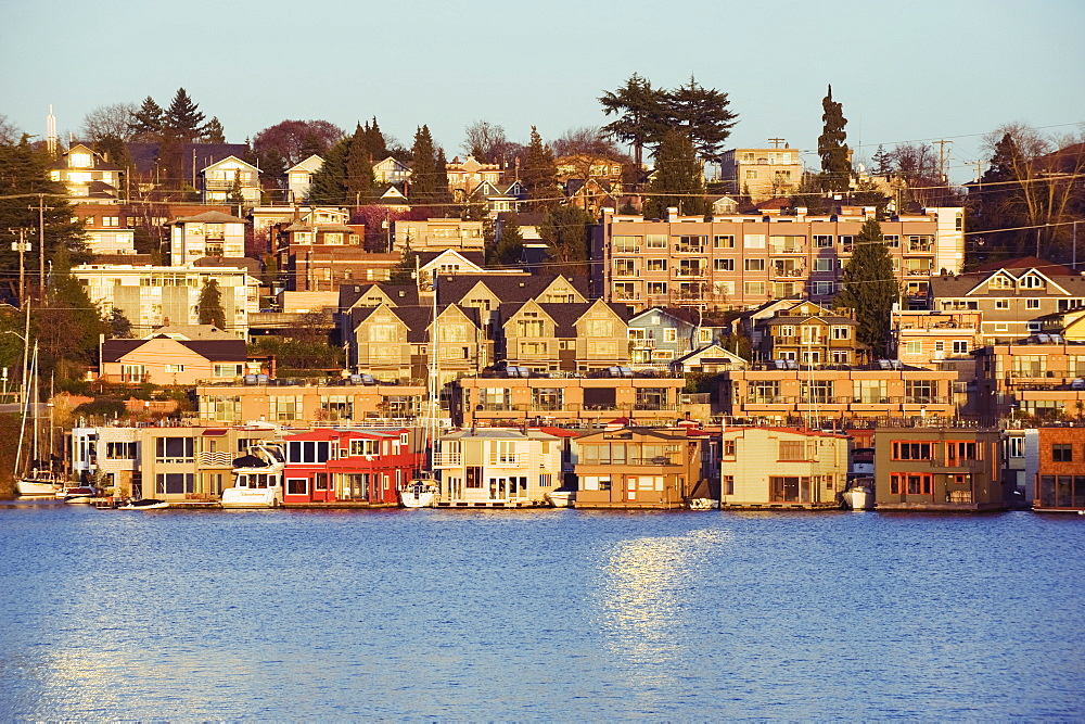 Residential houses on Lake Union, Seattle, Washington State, United States of America, North America