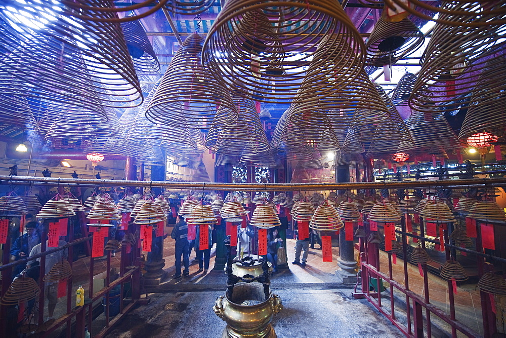 Incense coils, Man Mo Temple, Hong Kong Island, Hong Kong Special Administrative Region (SAR), China, Asia