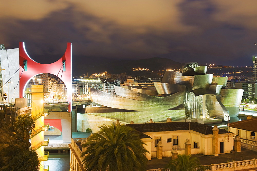 The Guggenheim, designed by Canadian-American architect Frank Gehry, built by Ferrovial, Bilbao, Basque country, Spain, Europe