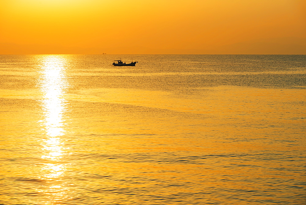 Sunrise in Kagoshima Bay, Kagoshima, Kyushu, Japan, Asia