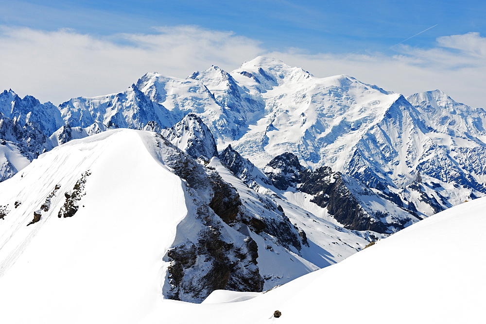 Mont Blanc 4810m from Mont Buet, Chamonix Valley, Rhone Alps, Haute Savoie, France, Europe