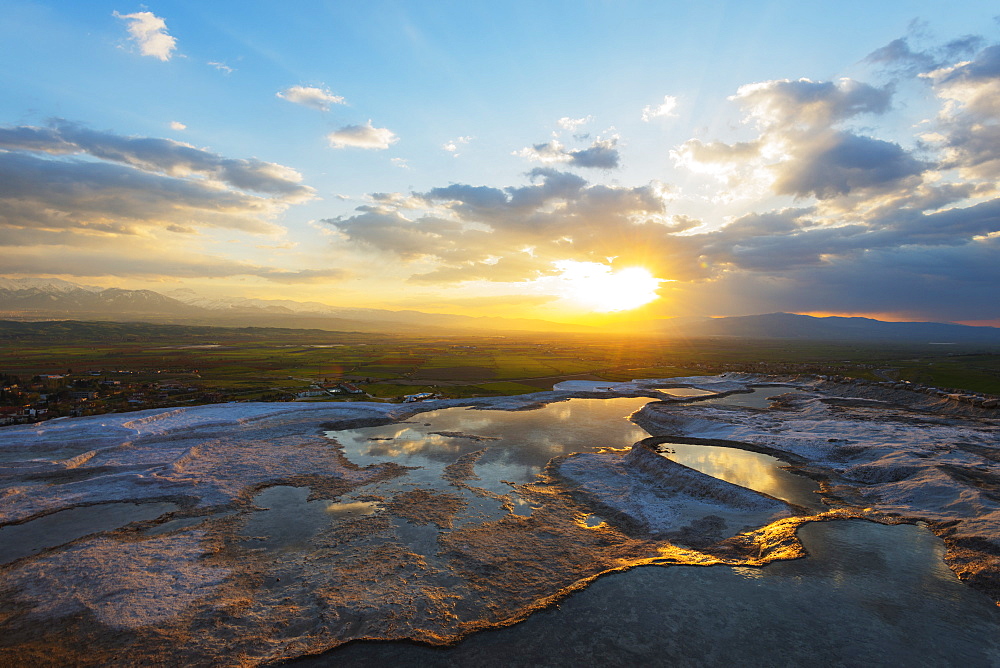 White travertine basins at sunset, Pamukkale, UNESCO World Heritage Site, Anatolia, Turkey, Asia Minor, Eurasia