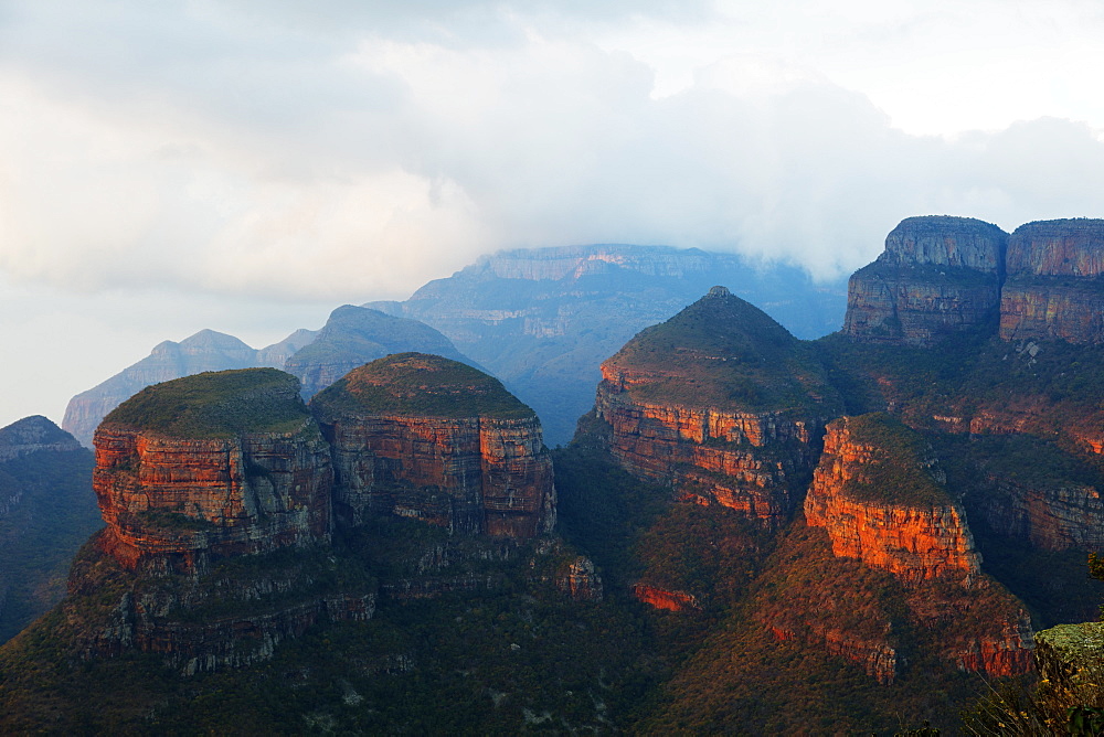 The Three Rondavels Lookout, Blyde River Canyon Nature Reserve, Mpumalanga, South Africa, Africa