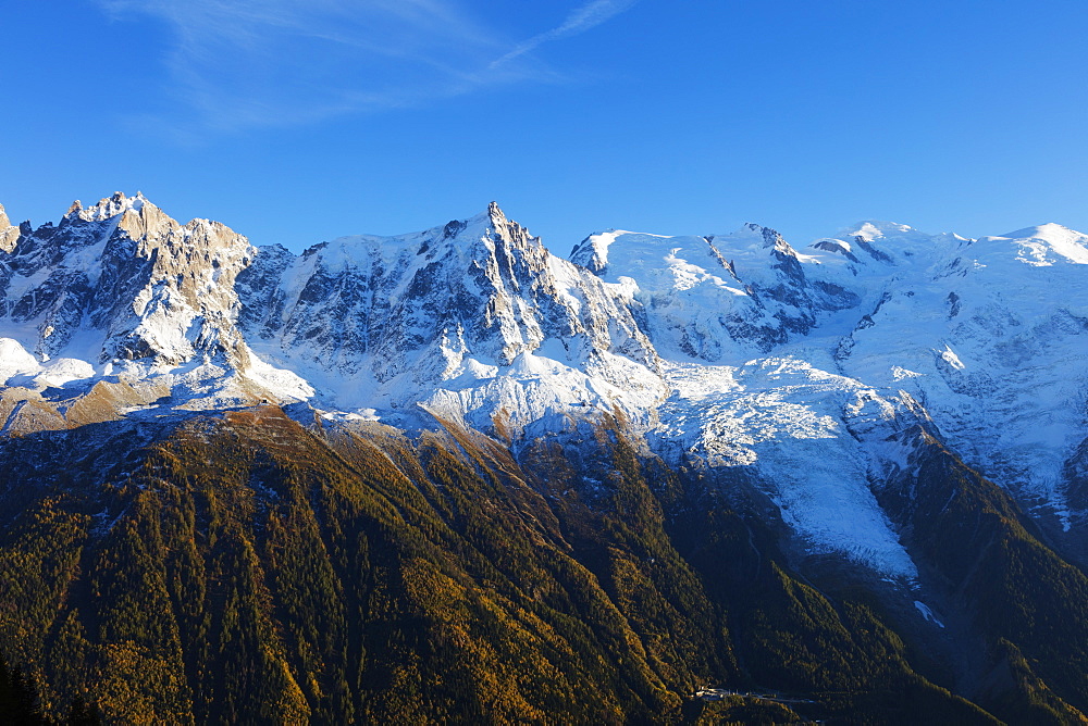 Mont Blanc, 4810m, autumn, Chamonix, Haute Savoie, Rhone Alpes, French Alps, France, Europe