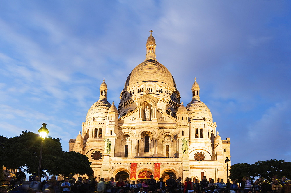 Sacre Coeur Basilica, Montmartre, Paris, France, Europe