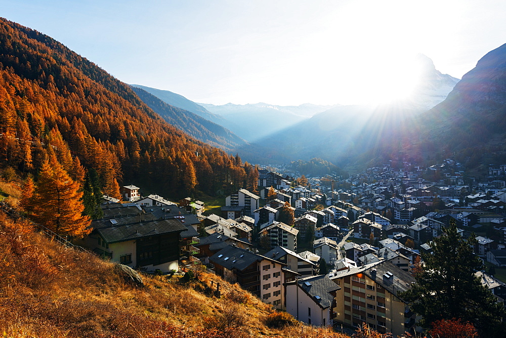 The Matterhorn, 4478m, in autumn, Zermatt, Valais, Swiss Alps, Switzerland, Europe