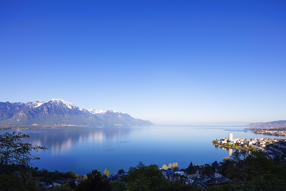 Lake Geneva (Lac Leman), Montreux, Vaud, Switzerland, Europe