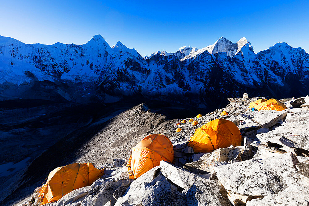 Camp 1 on Ama Dablam, Sagarmatha National Park, UNESCO World Heritage Site, Khumbu Valley, Nepal, Himalayas, Asia